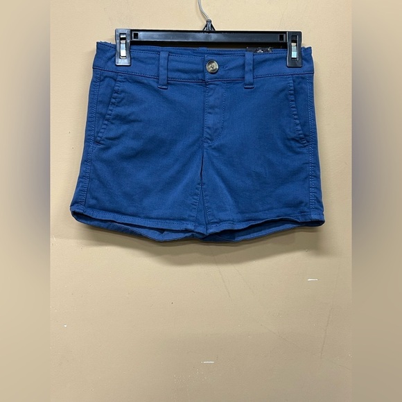 American Eagle AEO Blue Midi Twill Shorts Low Rise Stretch  Size 0 NWOT - Picture 1 of 6